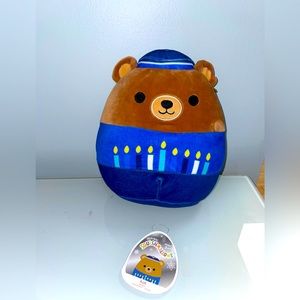 Kofi Holiday Bear Brand New 8” Squishmallow